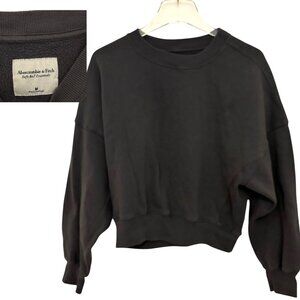 Abercrombie & Fitch Soft A&F Collection Cropped Crewneck Minimalist Preppy
